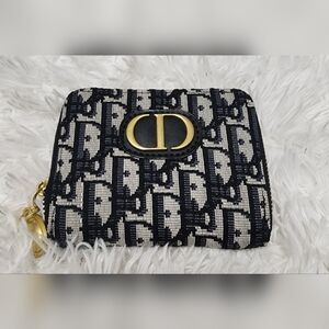 Round zipper wallet canvas